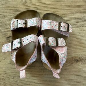 Flower print sandals